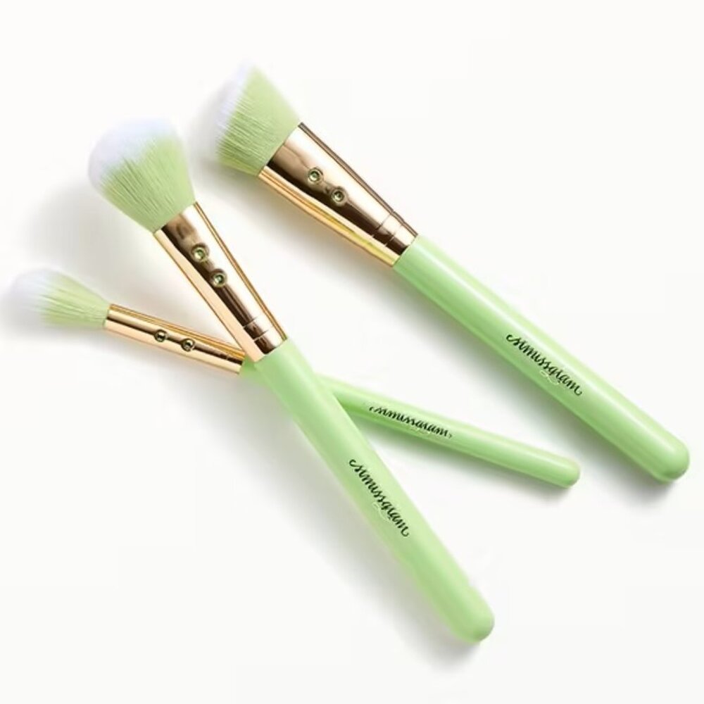 Slmissglam Green Trio Brush Set NEW Blending, Contour and Round Blusher 3 Pieces